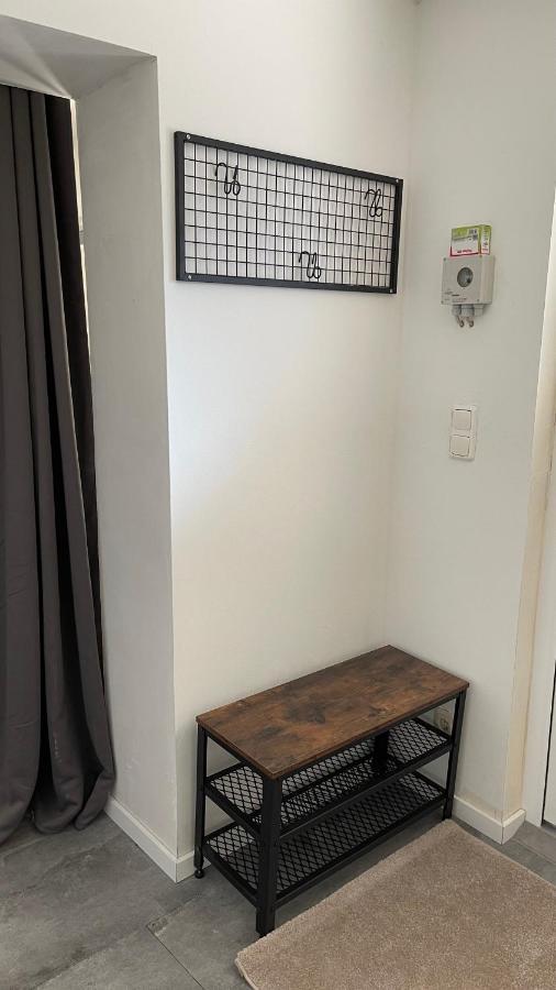 Oase Im Gruenen Hinterhof, Eg, Ruhe, Terrasse, Carport, Free Paytv, Kaffee&Tee, Fahrraeder Apartment Duisburg Ngoại thất bức ảnh
