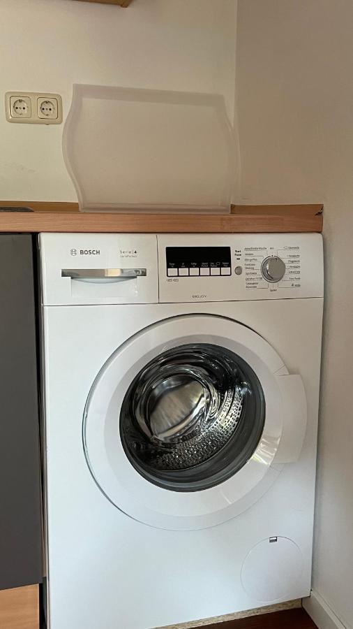 Oase Im Gruenen Hinterhof, Eg, Ruhe, Terrasse, Carport, Free Paytv, Kaffee&Tee, Fahrraeder Apartment Duisburg Ngoại thất bức ảnh